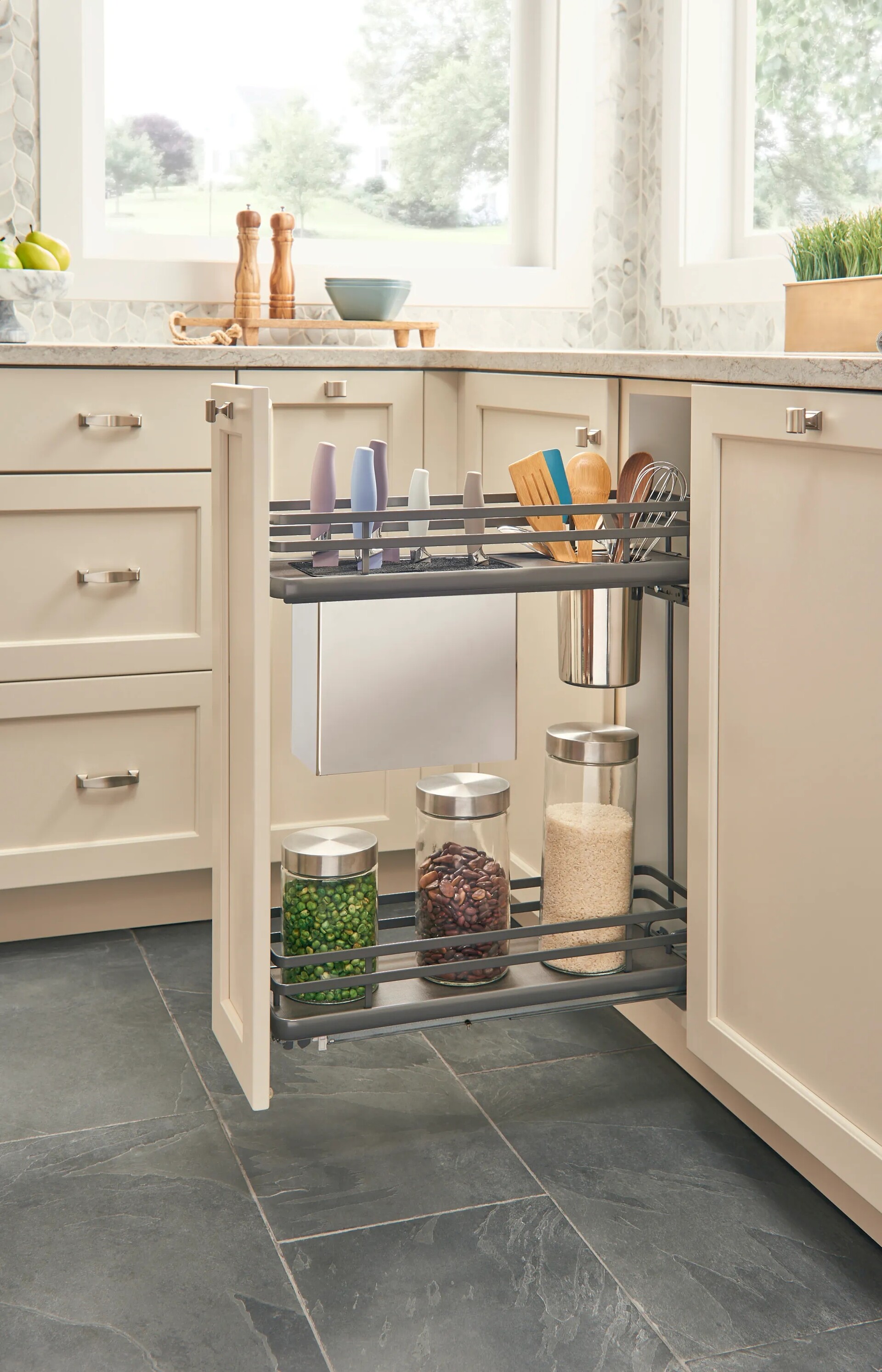 Rev-A-Shelf - 6-1/2" Base Cabinet Pullout Knife/Utensil Contemporary Organizer with Blumotion Soft-Close