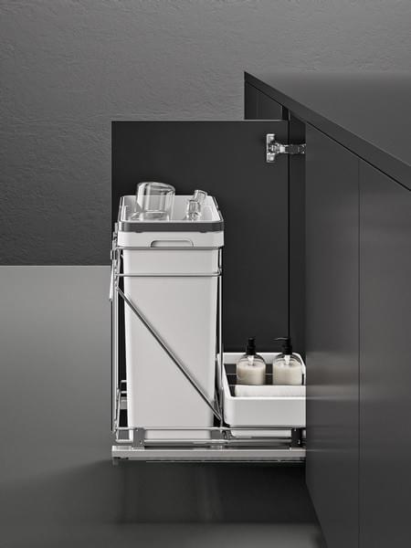 Salice - 15" Single 32 Quart Soft Close Waste Recycle Pullout