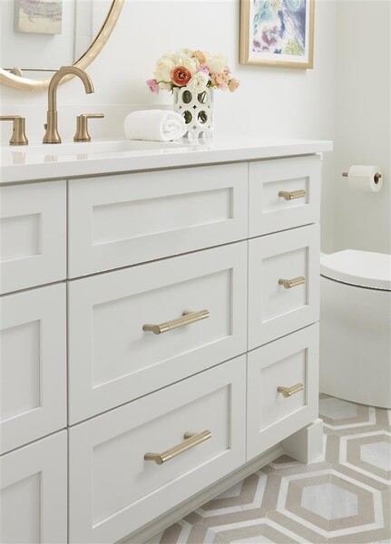 Bronx Knob 1-1/4" Golden Champagne