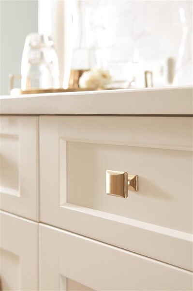 Candler 1-1/8" Height Knob Golden Champagne