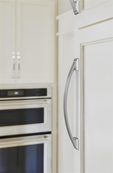 Candler Pull 192mm CC Polished Chrome