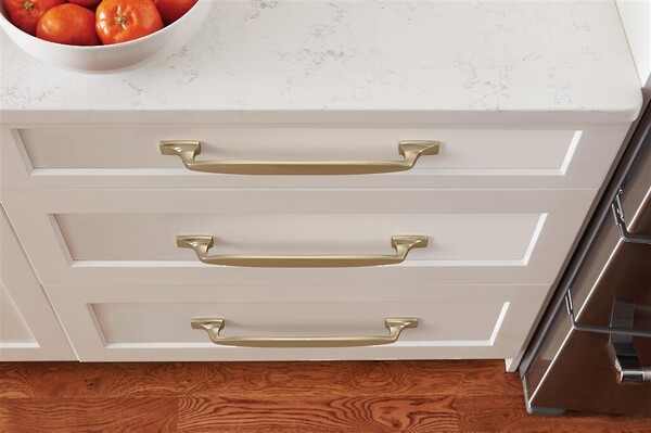Highland Ridge 18 inch Appliance Pull - Golden Champagne