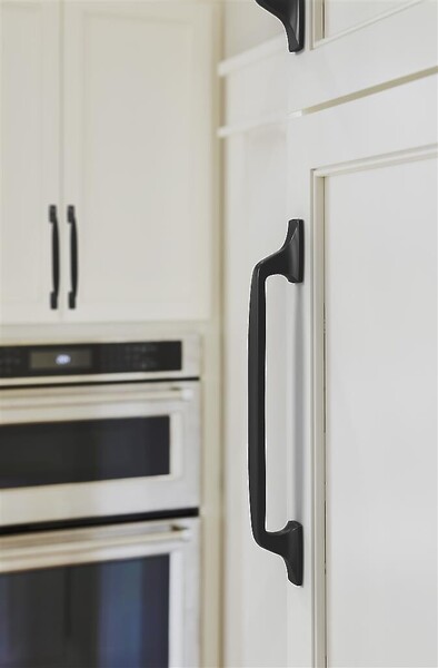 Highland Ridge Pull 224mm CC Black Bronze