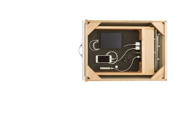Rev-A-Shelf - 15" Opening - Complete System for Electronics Soft-Close Organizer