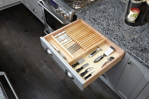 Rev-A-Shelf - 18-1/2" Maple Cut-To-Size Insert w/ Divider Wood Knife Block for Drawers