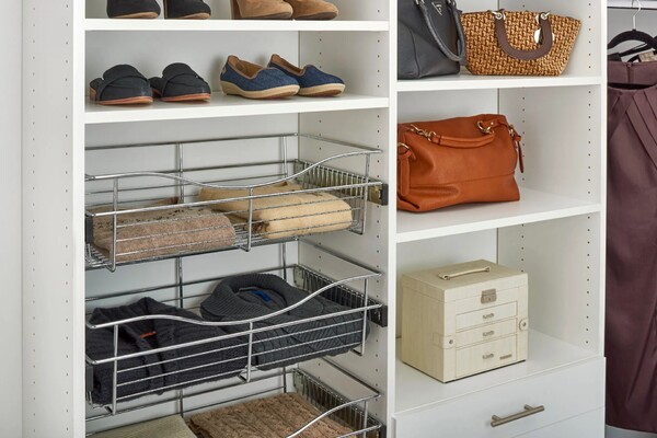 Rev-A-Shelf - 18"W x 14"D x 7"H - Chrome Wire Basket Pullout for Closet
