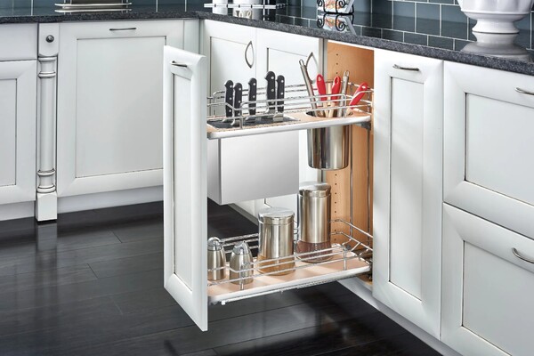 Rev-A-Shelf - 8" Maple Base Cabinet Pullout Knife/Untensil Organizer with Blumotion Soft-Close